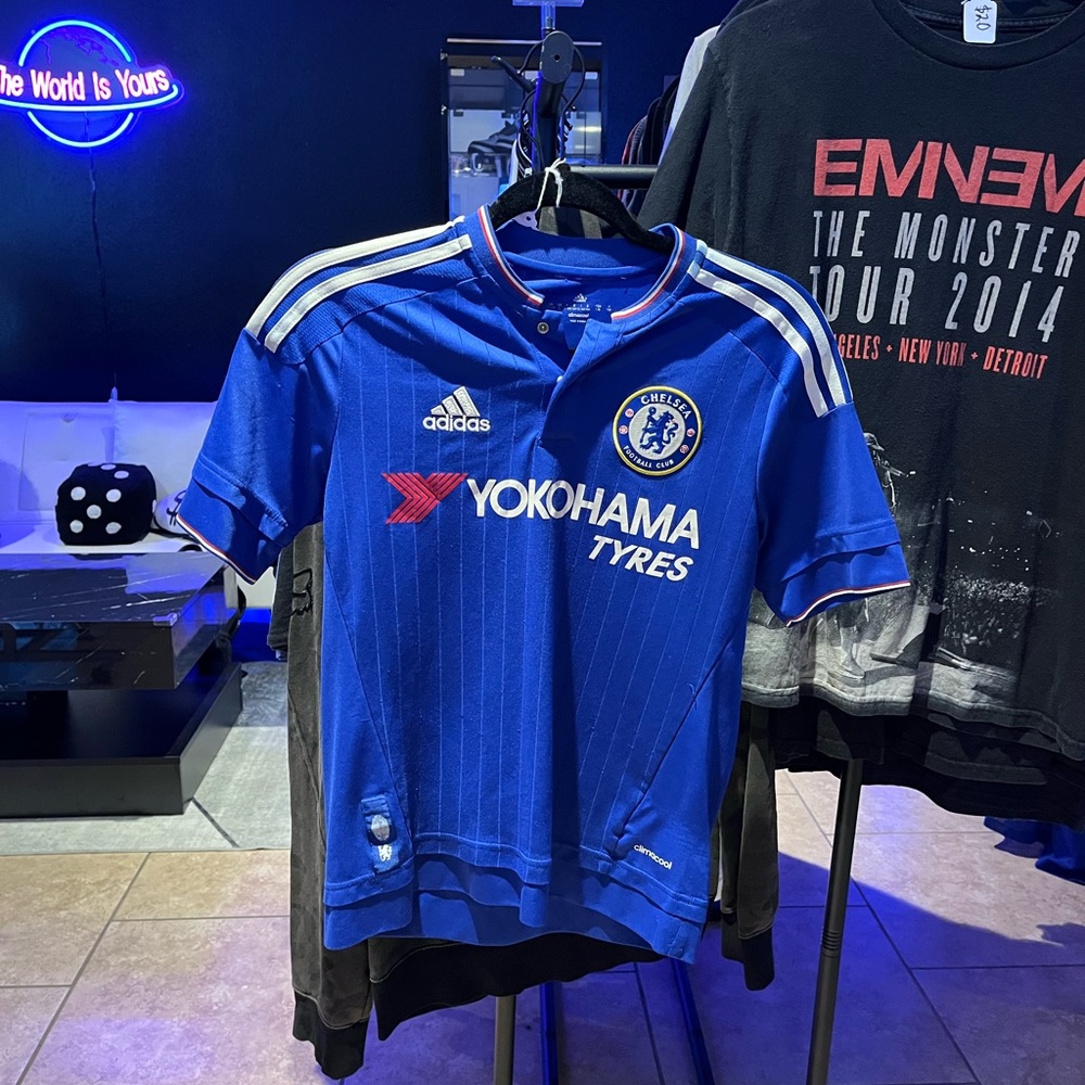 Adidas Chelsea FC 2015/16 home jersey